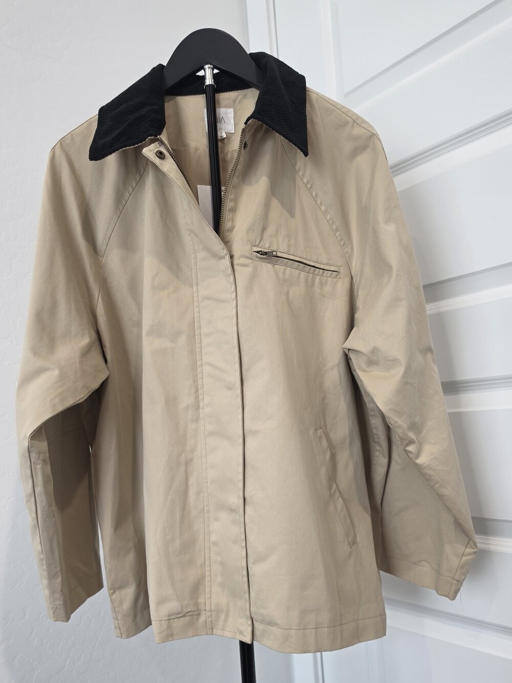 NIA Galilea Worker Barn Jacket Tan Corduroy Collar Women's Sz Medium NWT